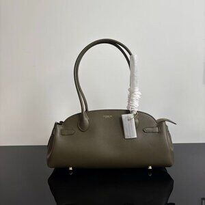 COACH Women's Handbag/Shoulder Bag  size : 34.5*15.5*12
